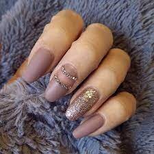 Matte-Nude-Nails-7