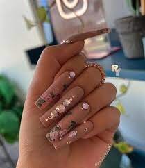 Matte-Nude-Nails-with-Flowers-4