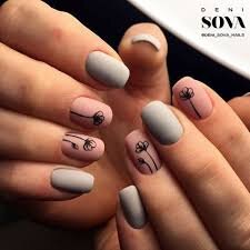 Matte-Nude-Nails-with-Flowers-6