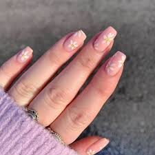 Matte-Nude-Nails-with-Flowers-7
