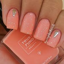 Matte-Peach-Nails-9