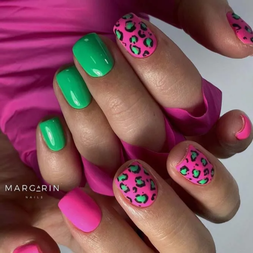 Matte-Pink-Nail-Polish-With-Another-Colors-2 (1)