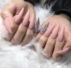 Matte-Pointed-Nails-8