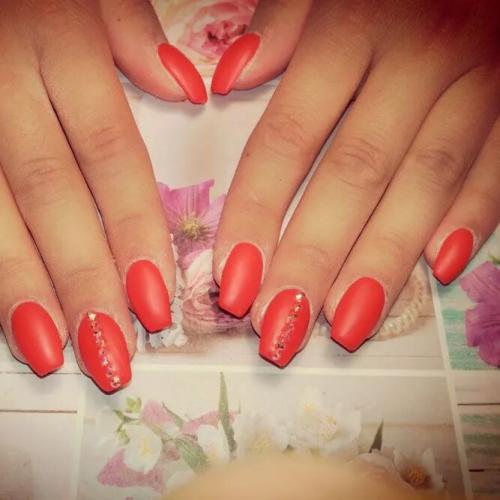 Matte-Red-Short-Coffin-Manicure-1