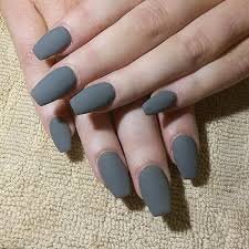 Matte-Short-Coffin-Nails-10