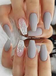 Matte-Short-Coffin-Nails-2