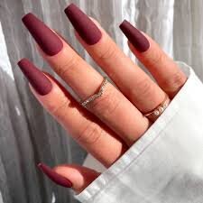 Matte-Short-Coffin-Nails-5