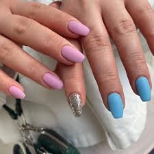 Matte-Short-Coffin-Nails-9