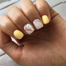 Matte-Yellow-Short-Nails-8