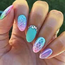 Mermaid-Spring-Break-Nails-5