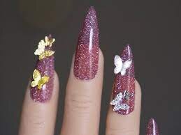 Metallic-Butterfly-Nails-2