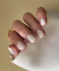 Minimalist-White-Nails-10