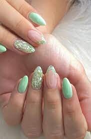 Mint-Green-Nail-Color-for-Summer-6