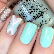 Mint-Green-Nail-Color-for-Summer-8