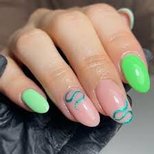 Mint-and-Yellow-Nail-Designs-7