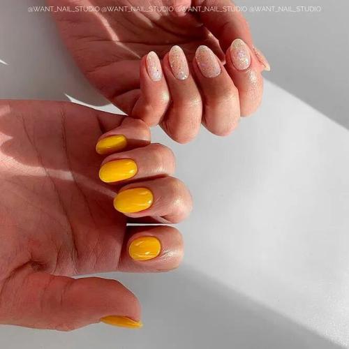 Mismatched-Hands-Nail-Designs-5