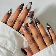 Mix-Designs-for-Your-Black-Nails-4 (1)
