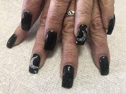 Moonlight-Magic-on-Black-Nails-3