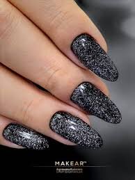 Moonlight-Magic-on-Black-Nails-4