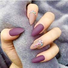 Mountain-Peak-Summer-Nails-3