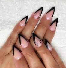 Mountain-Peak-Summer-Nails-4