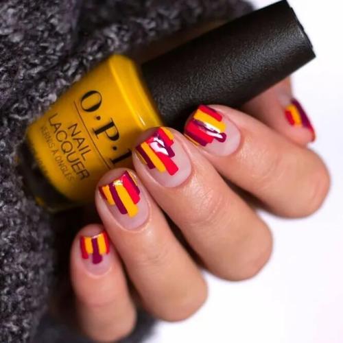 Mustard-Yellow-Nails-1