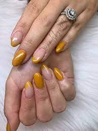 Mustard-Yellow-Nails-2