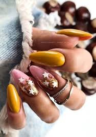 Mustard-Yellow-Nails-5