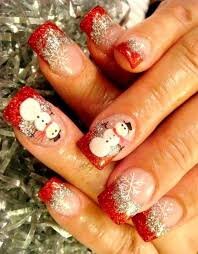 Nails-Designs-With-Christmas-Toys-8