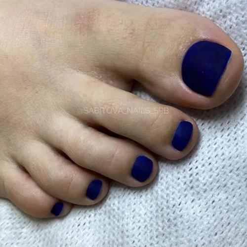 Navy-Blue-Toes-1