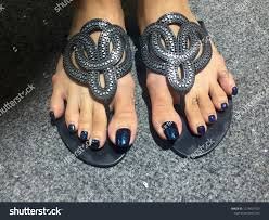 Navy-Blue-Toes-6