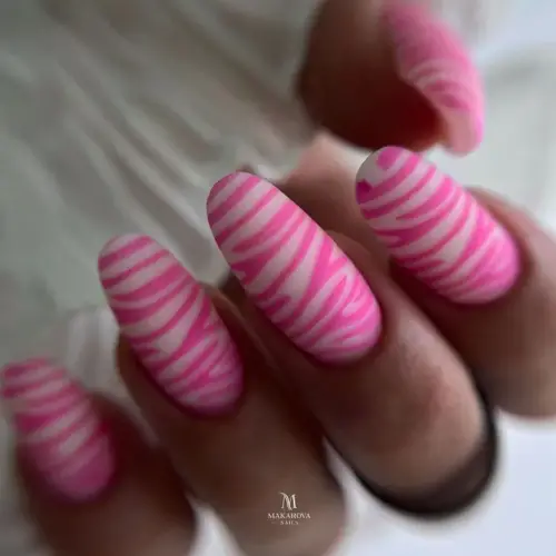 Negative-Space-And-Pink-Acrylic-Nails-3