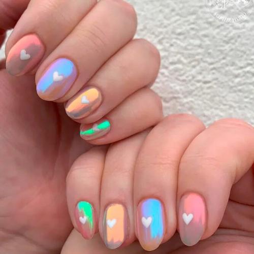 Negative-Space-Hearts-Nail-Designs-2