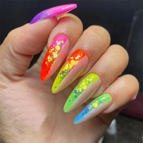 Neon-Green-Summer-Nail-Colors-1