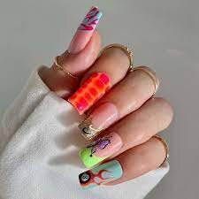 Neon-Mismatch-Nails-3