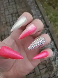 Neon-Pointy-Stiletto-Nails-6