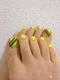 Neon-Yellow-6