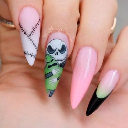 Not-Scary-Halloween-Nail-Art-2