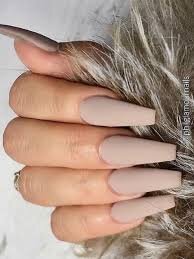 Nude-Matte-Coffin-Nails-Designs-5