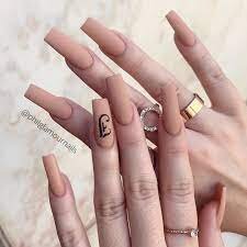 Nude-Matte-Long-Nails-4