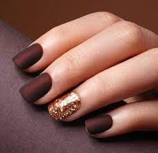 Nude-Matte-Nails-with-Glitter-Accent-4
