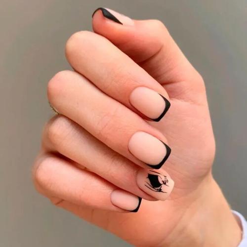 Nude-Matte-Short-Nails-3