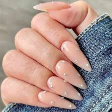 Nude-Nail-Design-With-Stones-10