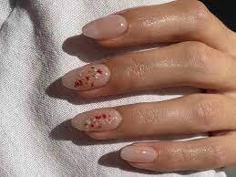 Nude-Nails-With-Flowers-Art-6