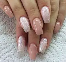 Nude-Nails-With-Glitter-Design-6