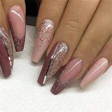 Nude-Nails-With-Glitter-Design-8