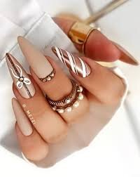 Nude-Stiletto-Nails-6