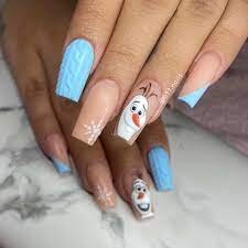 Olaf-Christmas-Nails-4