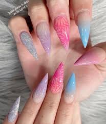 Ombre-Accent-On-Nails-10