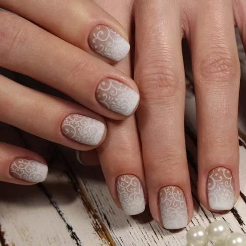 Ombre-Damask-Pattern-Nails-1